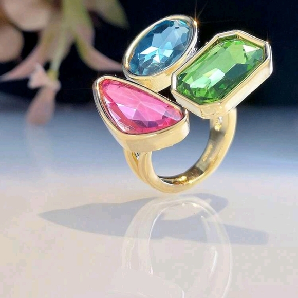 Vintage Adjustable Crystal Ring - Picture 1 of 3